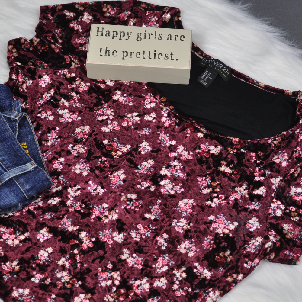 Forever 21 Plus Velvet Floral Crop Top Sz: 1X